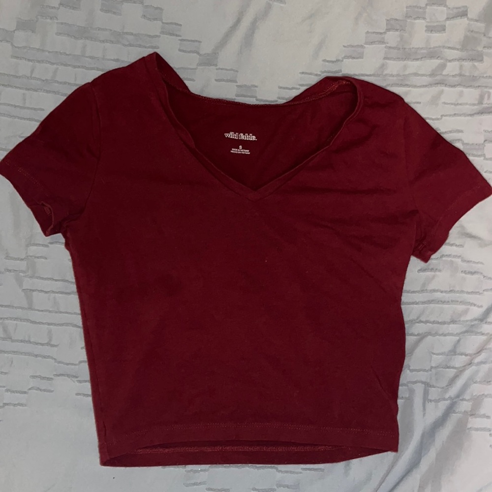 Target maroon cropped V neck